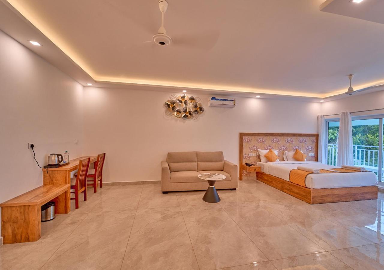 Ice Mist Pool Resort Munnar By Voye Homes Bagian luar foto