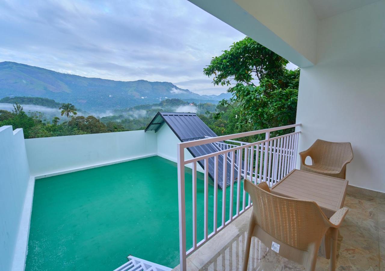 Ice Mist Pool Resort Munnar By Voye Homes Bagian luar foto
