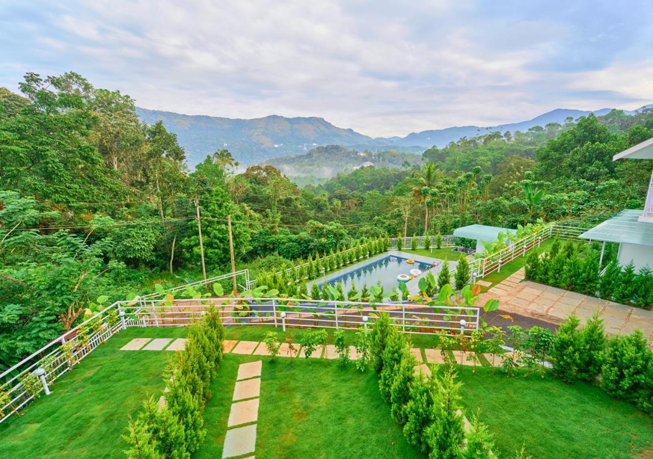 Ice Mist Pool Resort Munnar By Voye Homes Bagian luar foto